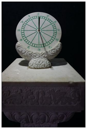 本馆以中国古代计时仪器沿革和烟台钟表工业发展史为脉络,展示了钟表